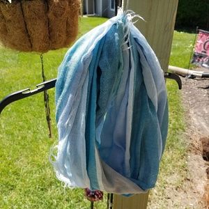 Light weight stripped infinity scarf